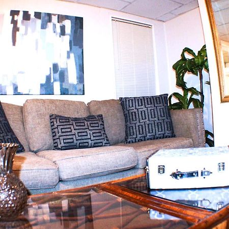 California Ave - 2 Bedroom - Home Away From Home! Pittsburgh Buitenkant foto