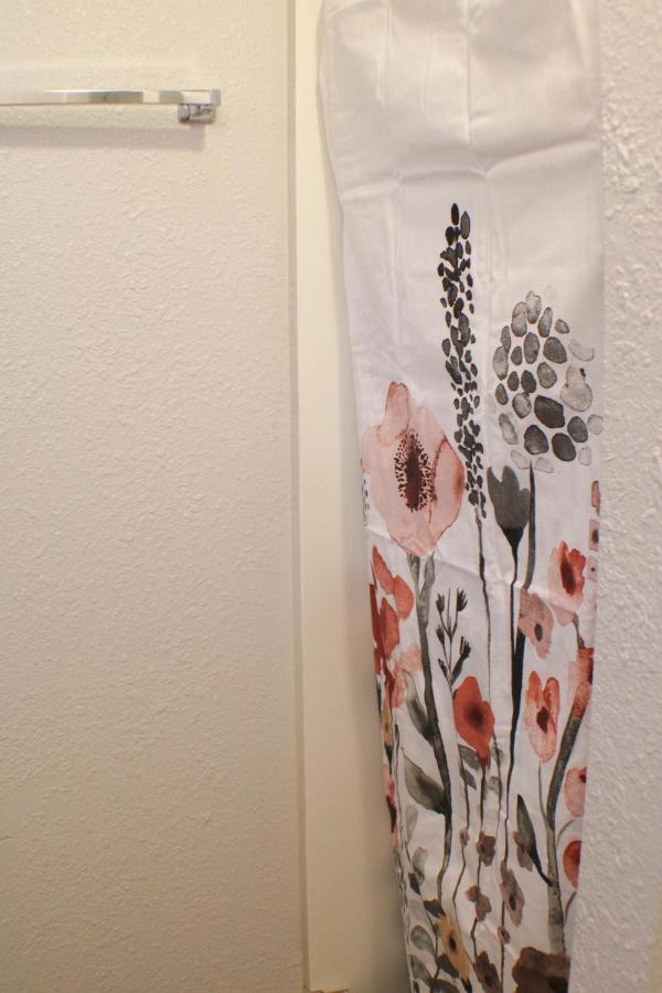 California Ave - 2 Bedroom - Home Away From Home! Pittsburgh Buitenkant foto