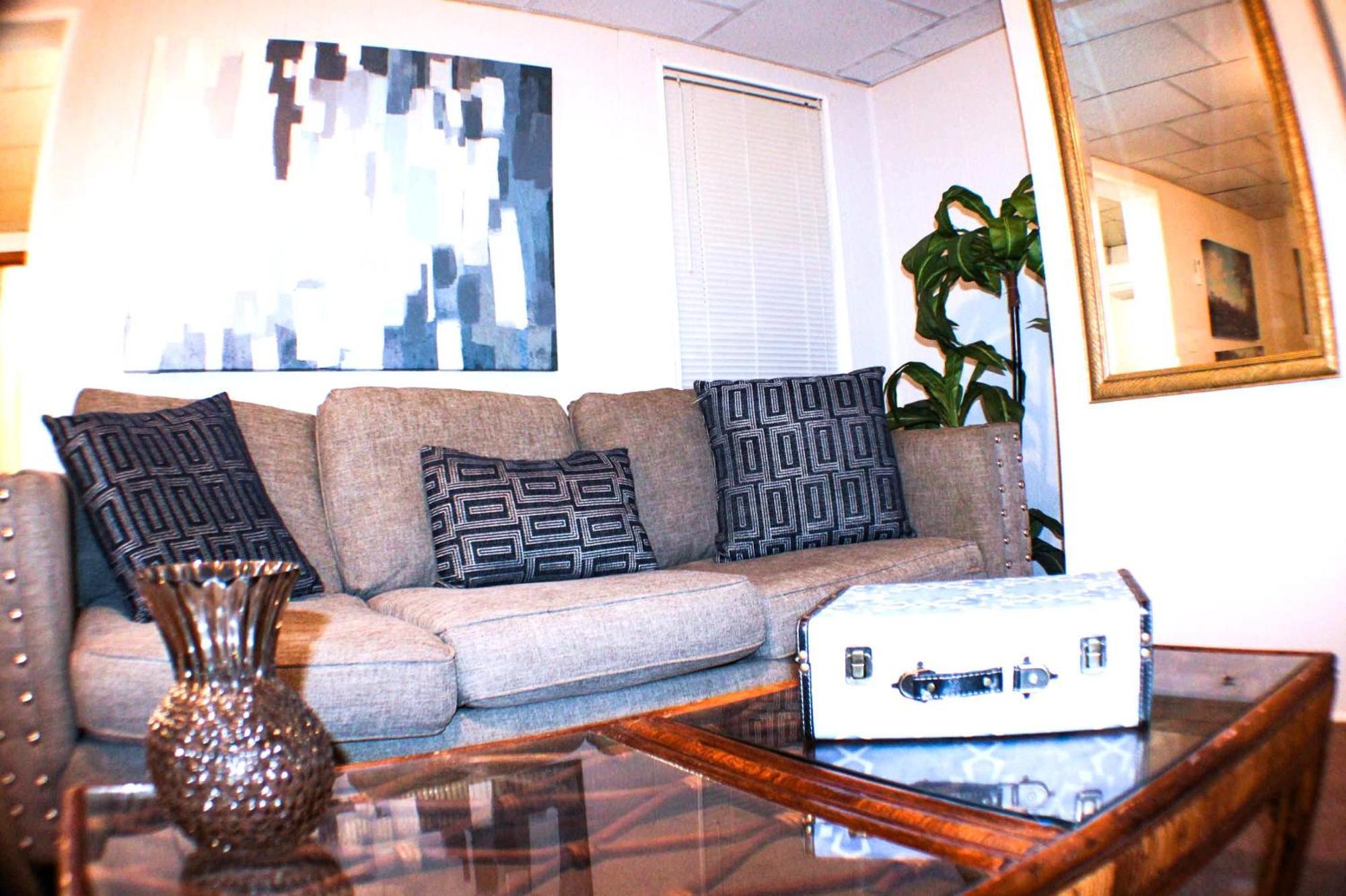 California Ave - 2 Bedroom - Home Away From Home! Pittsburgh Buitenkant foto